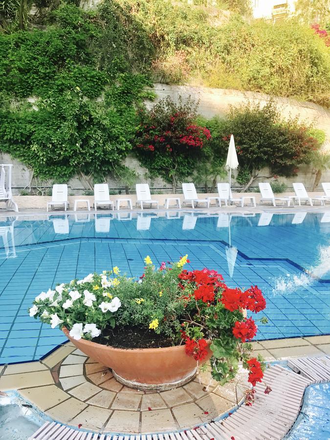 Hotel Villa Riis Taormina Buitenkant foto
